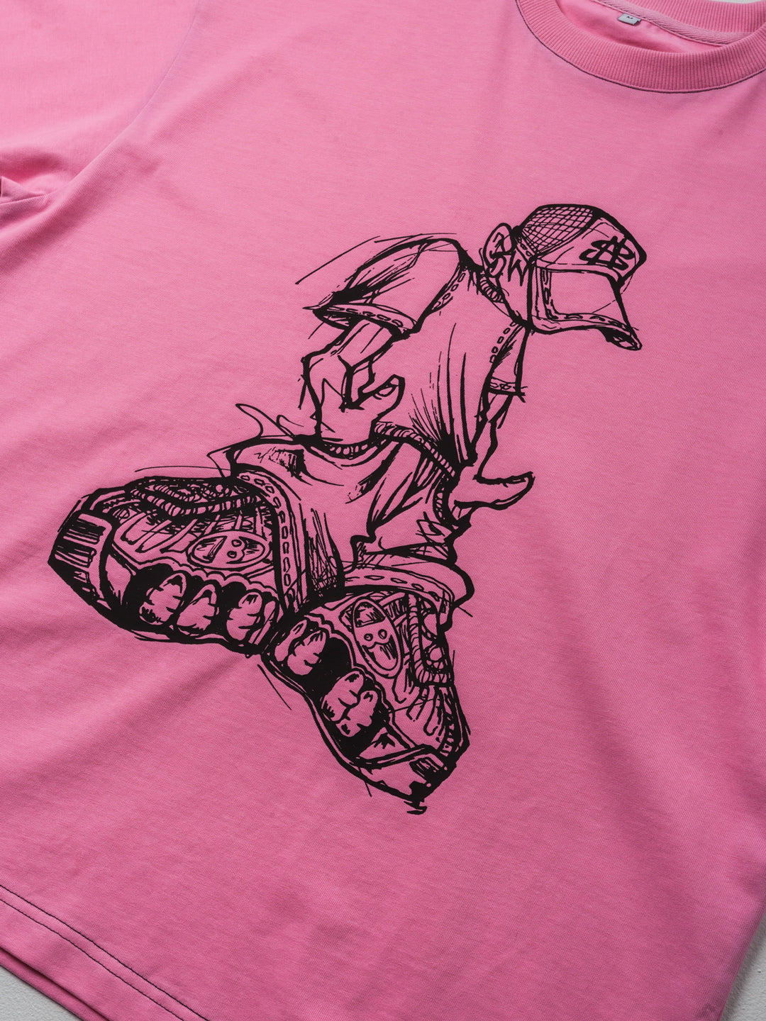 'Lurker' Tee