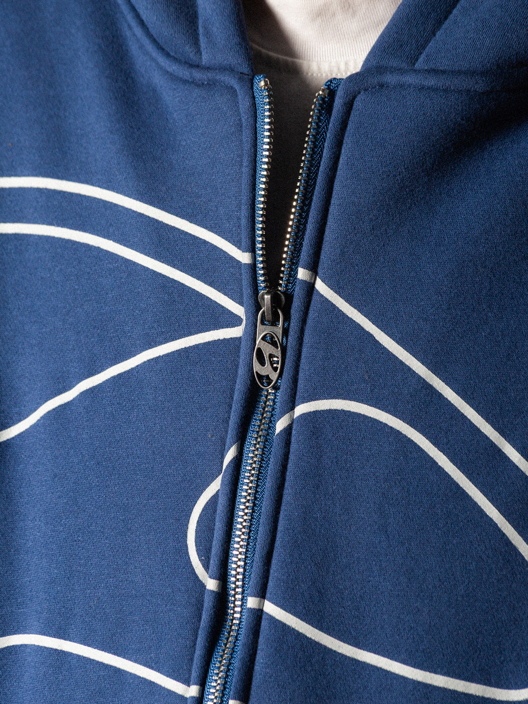 ‘Byundai’ Zip Thru Hood